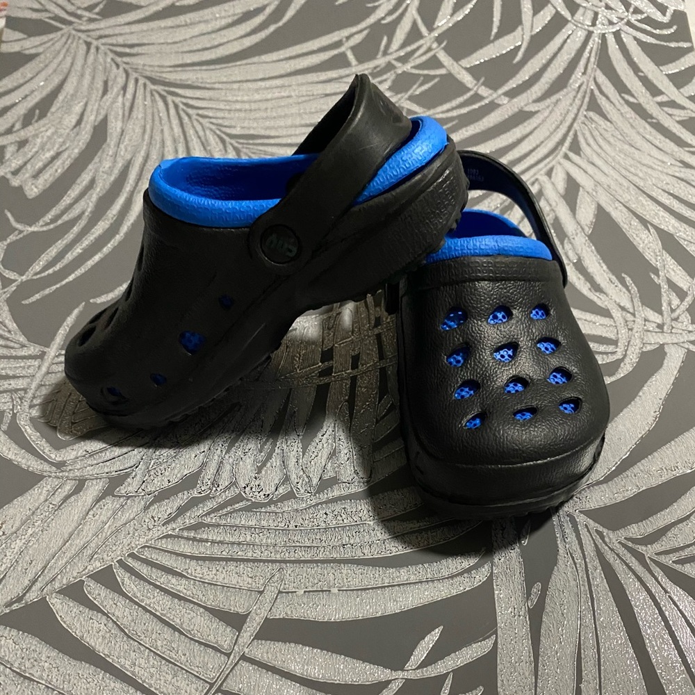 Boys water shoes